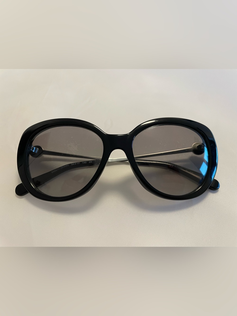 Coach Women’s butterfly frame black sunglasses